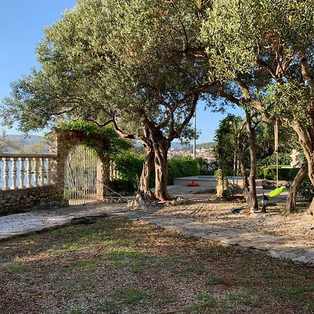 Apartments Villa Julia Trogir Buitenkant foto