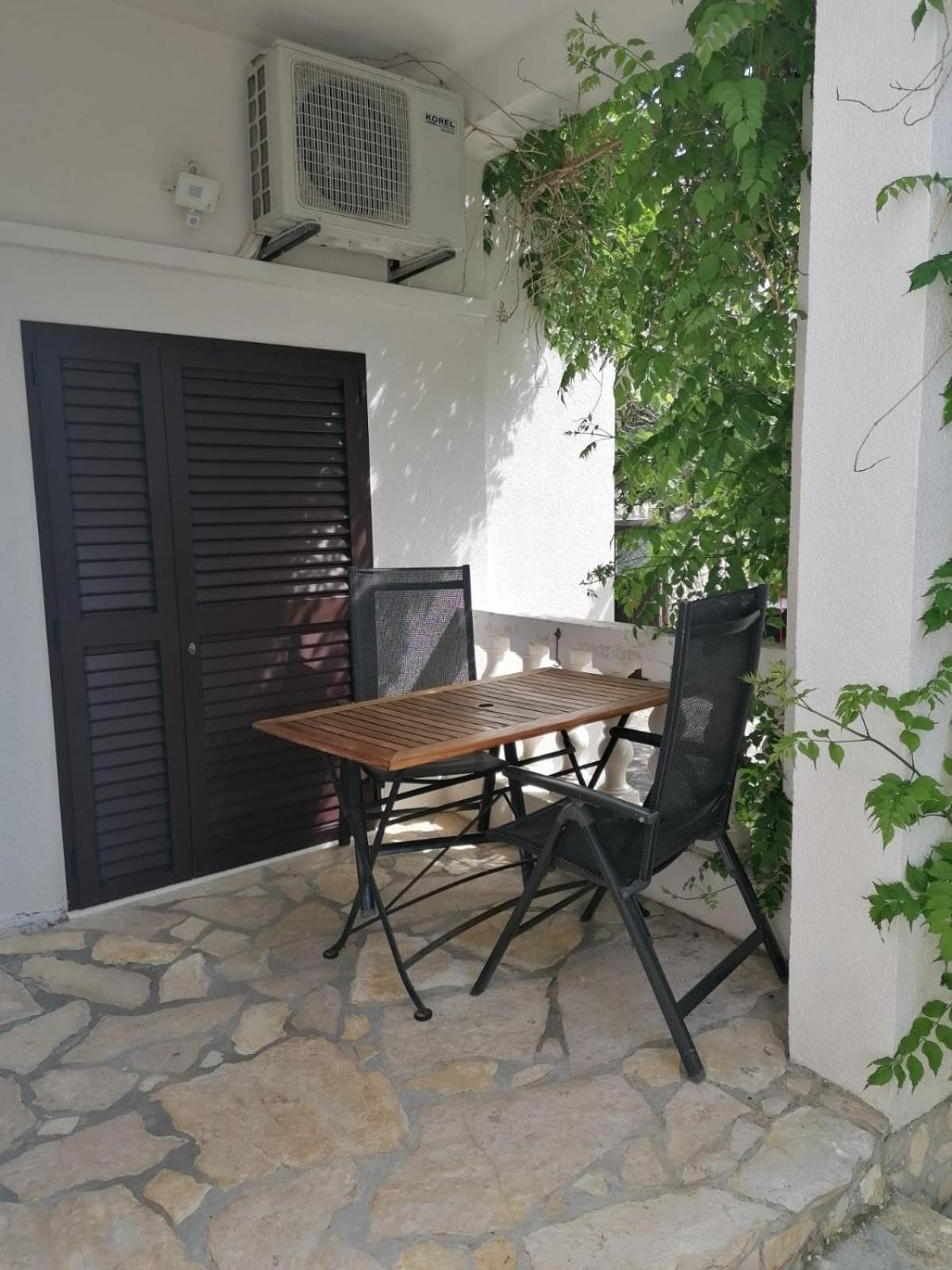 Apartments Villa Julia Trogir Buitenkant foto